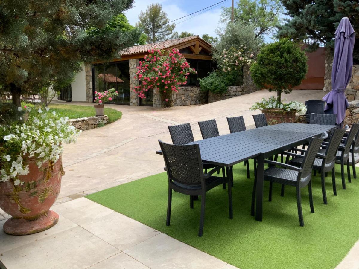 Le Hameau Des Vanades Ampus Luaran gambar